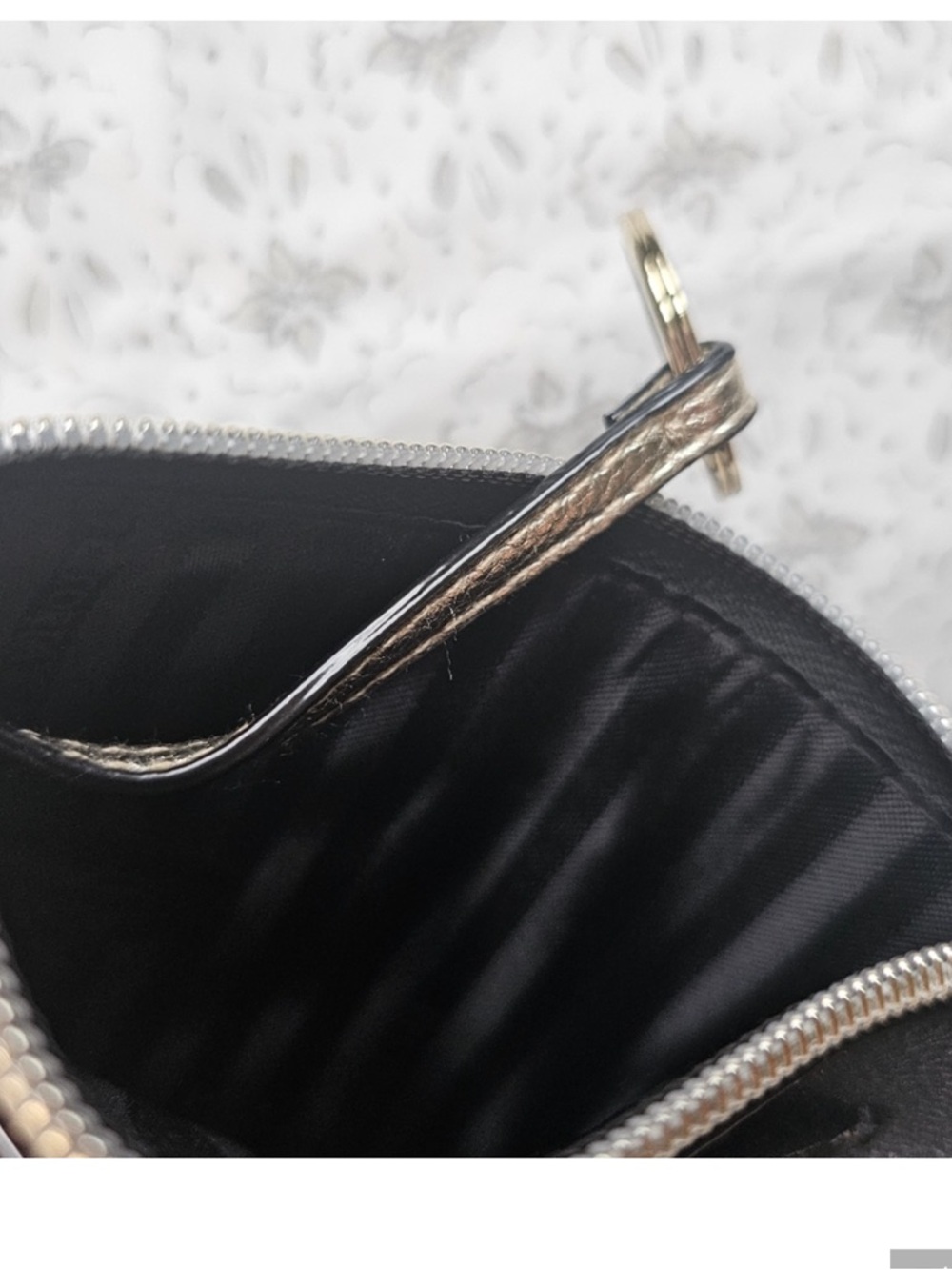 Victoria's Secret Black Card Wallet with Gold Accent studs and Keychain NWOT - Picture 4 of 6